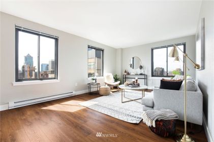 1105 Spring St 1107