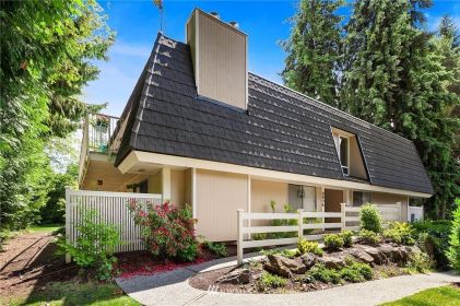 9906 NE 124th St 1108