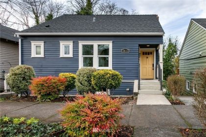 1811 29th Ave S