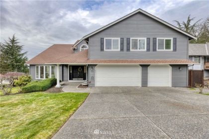 801 52nd St SE