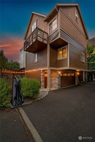 729 16th Ave A