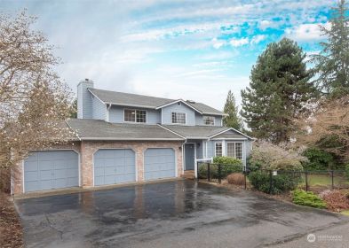 11016 22nd St SE