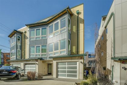 7524 43rd Ave S C