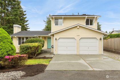 10028 39th Ave SW