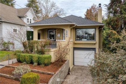5554 28th Ave NE