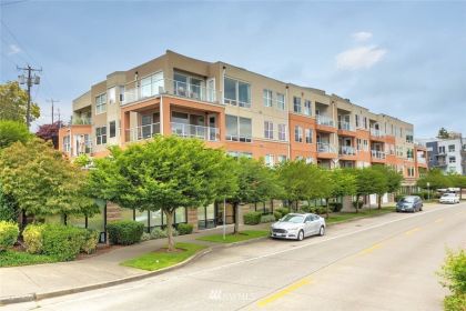 3900 2nd Ave NE 205