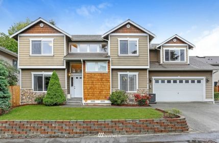 2618 Ferndale Ct NE