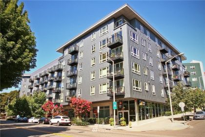 3104 Western Ave 417