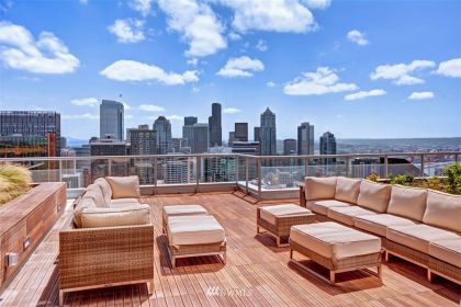 588 Bell St #203S