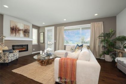 1325 Seattle Hill Rd K6
