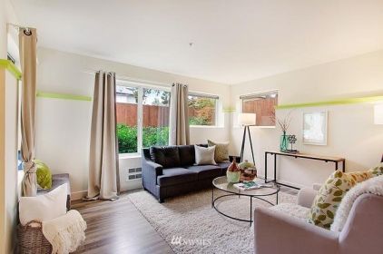 4310 Dayton Ave N 101