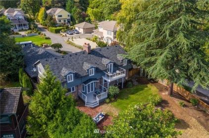 7736 Seward Park Ave S