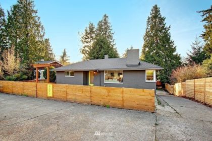 9551 48th Ave NE