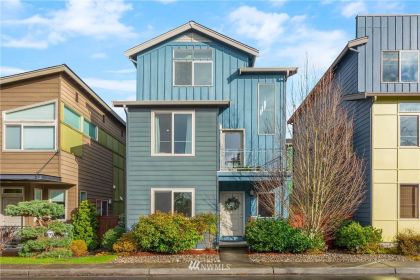 1329 160th St SW 44